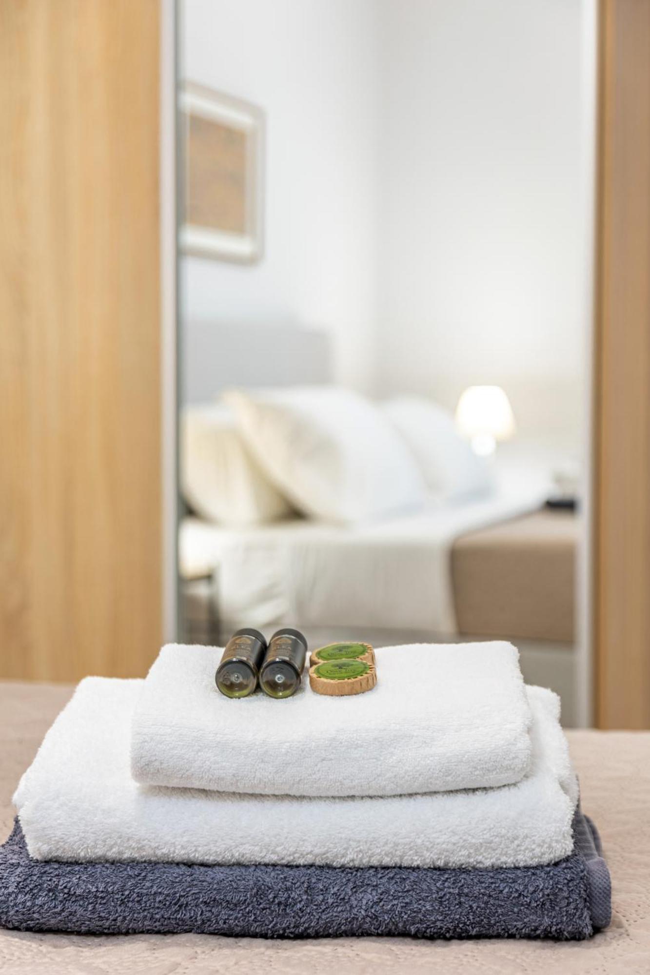 Dreamwave Residence - Unique Holidays By The Sea Ligaria  Exteriör bild